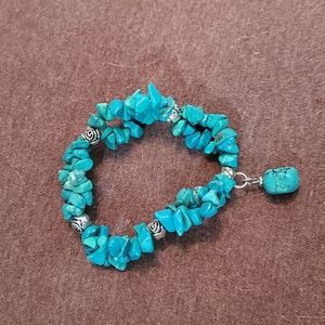 TURQUOISE BRACELET W/ SILVER BEADS & DANGLE TURQUOISE BEAD